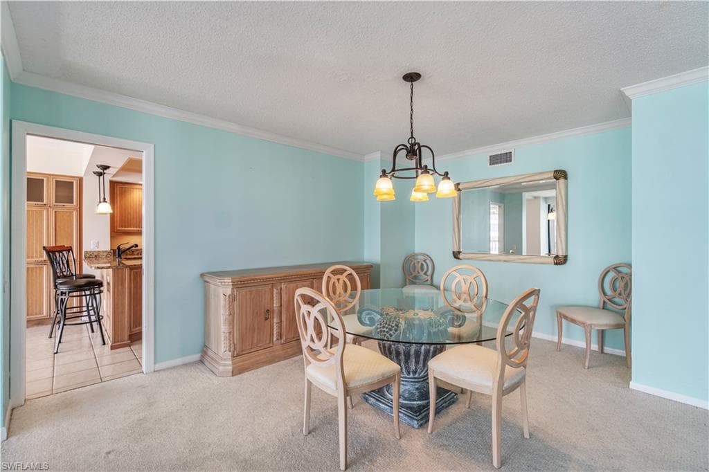 4401 Gulf Shore Blvd N 1204, Naples, FL 34103-9