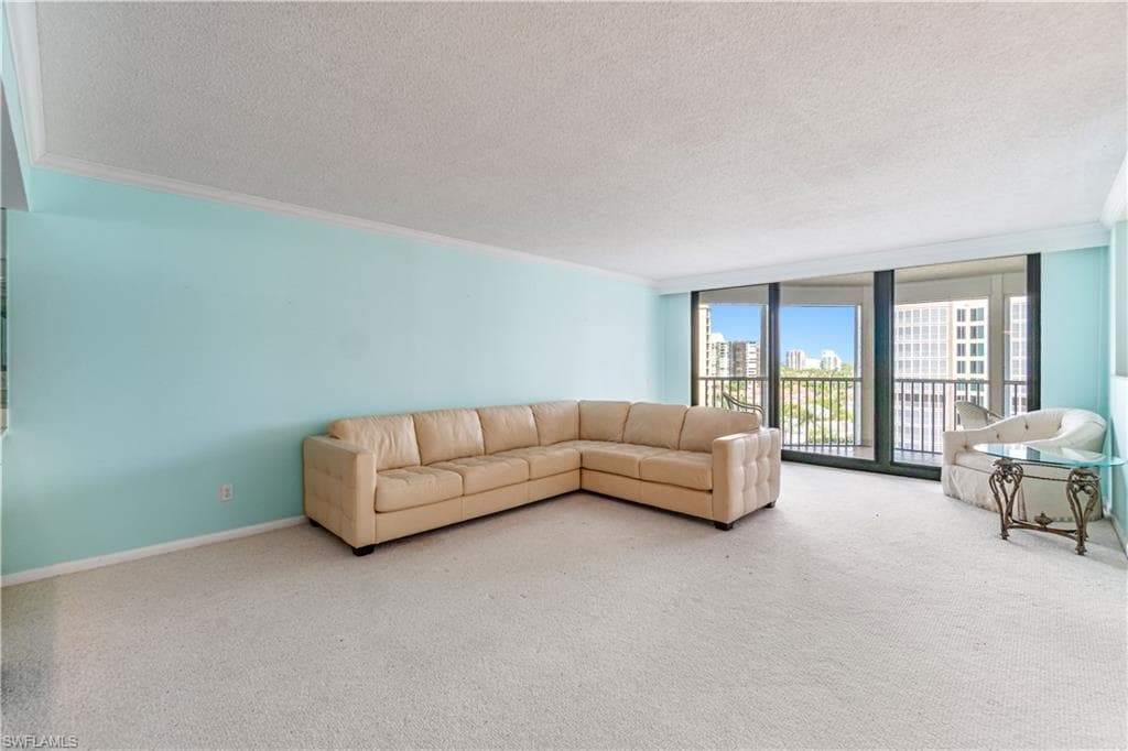4401 Gulf Shore Blvd N 1204, Naples, FL 34103-5