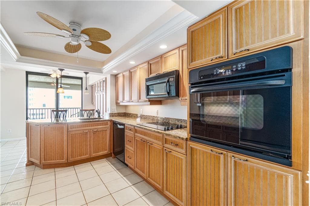 4401 Gulf Shore Blvd N 1204, Naples, FL 34103-7