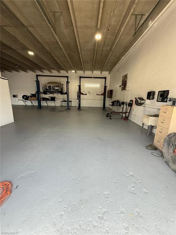 2313 SW 59 Ave, Hollywood 33023-10