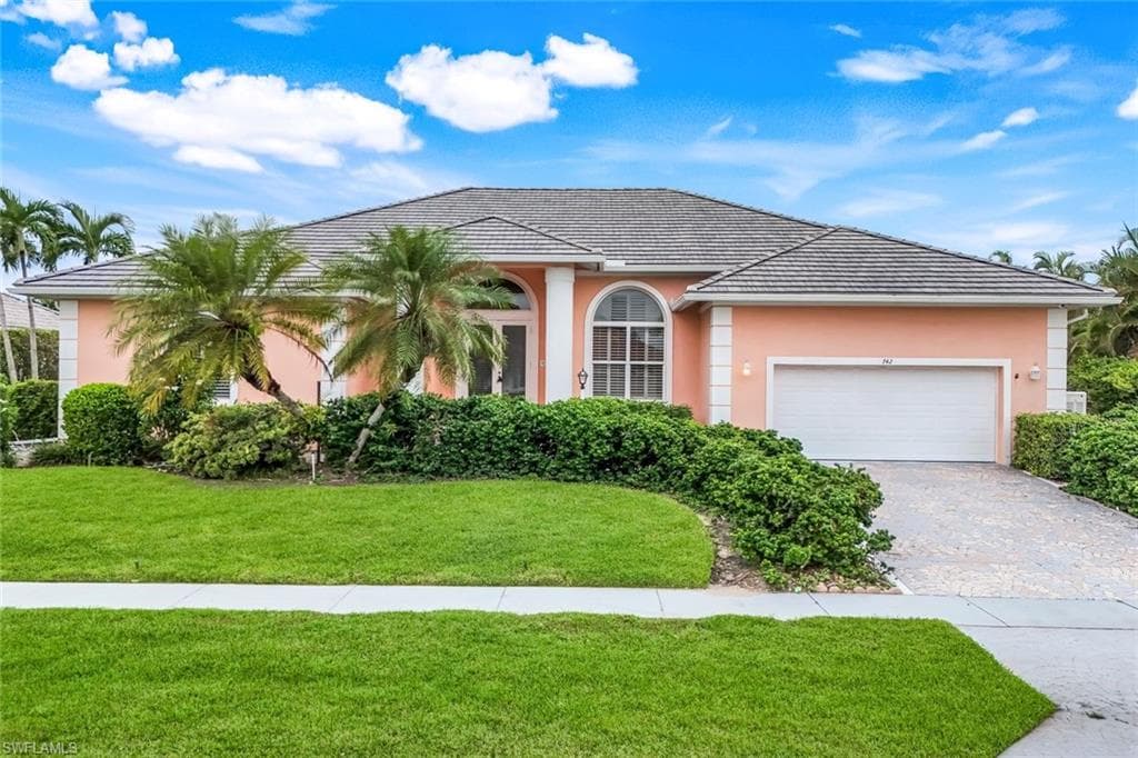 742 Orchid Ct, Marco Island, FL 34145-4