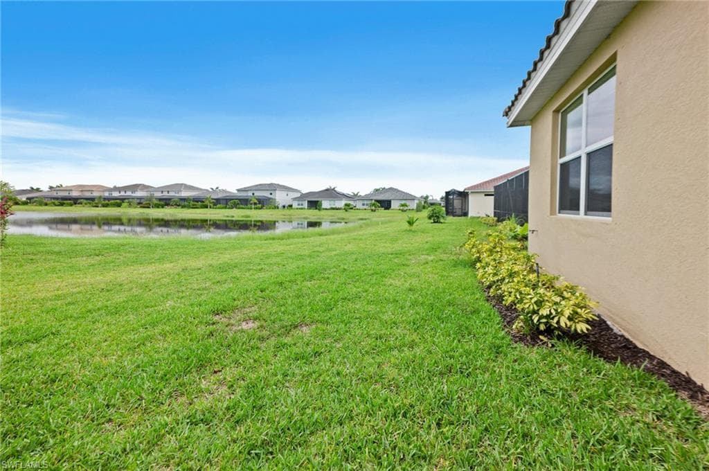 2616 Vine Ave, Naples, FL 34120-30