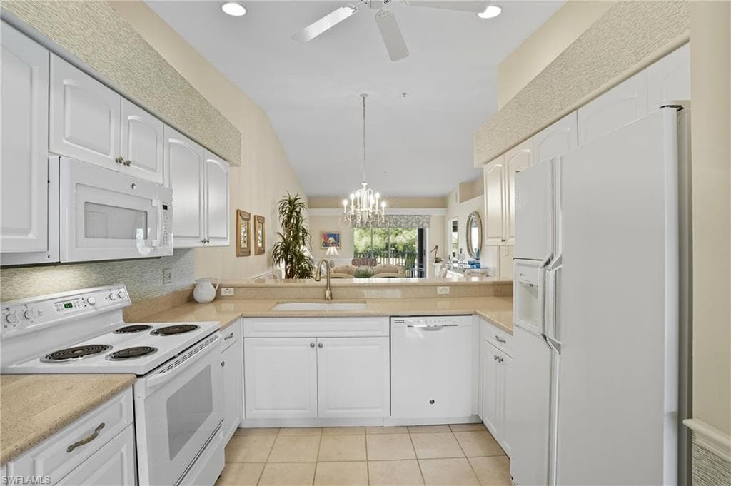 8655 Naples Heritage Dr 3-324, Naples, FL 34112-10