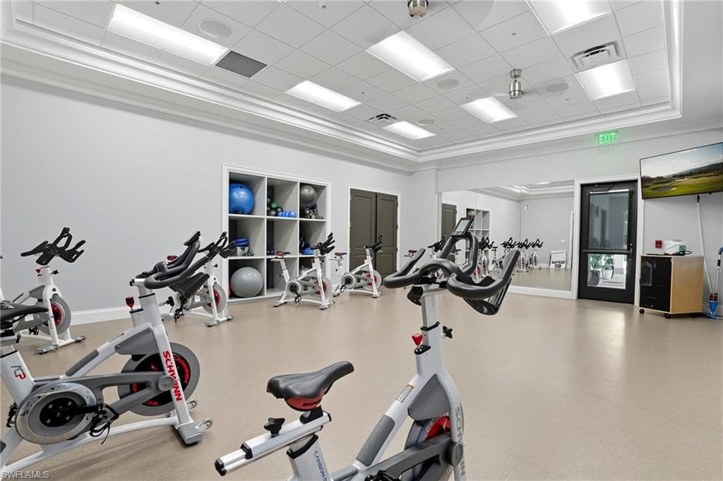 8655 Naples Heritage Dr 3-324, Naples, FL 34112-25