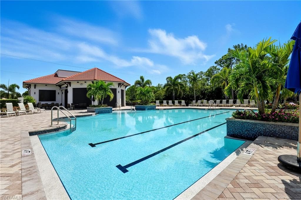 8655 Naples Heritage Dr 3-324, Naples, FL 34112-30