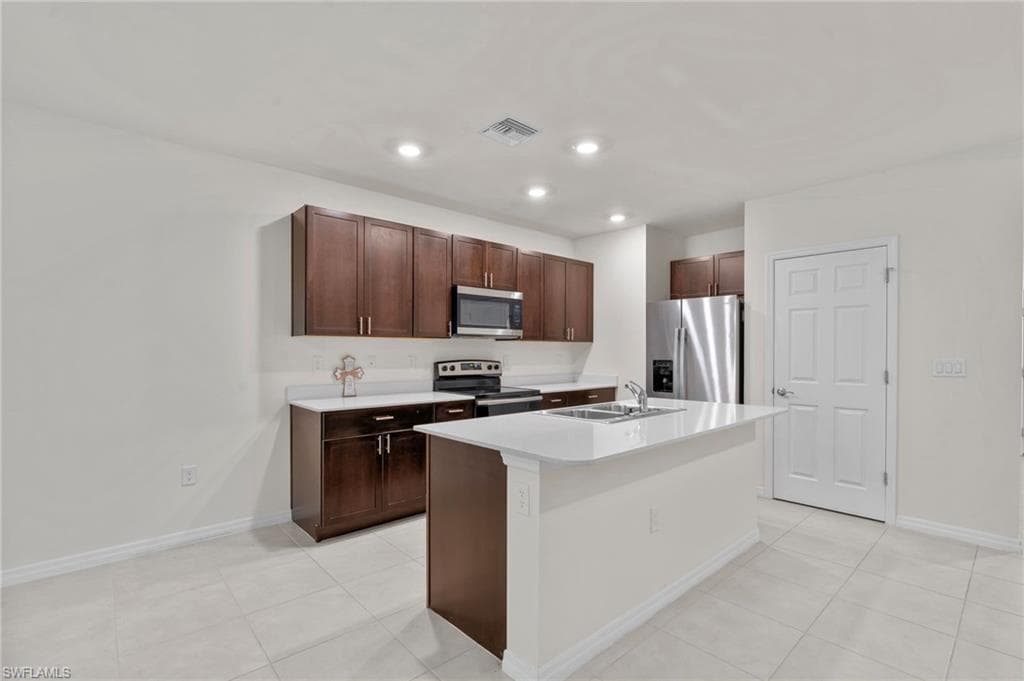 15535 Wildflower Cir, Naples, FL 34119-8