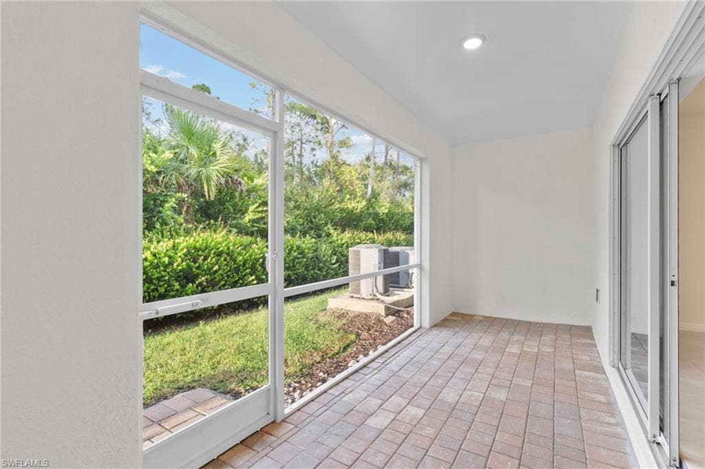 15535 Wildflower Cir, Naples, FL 34119-25