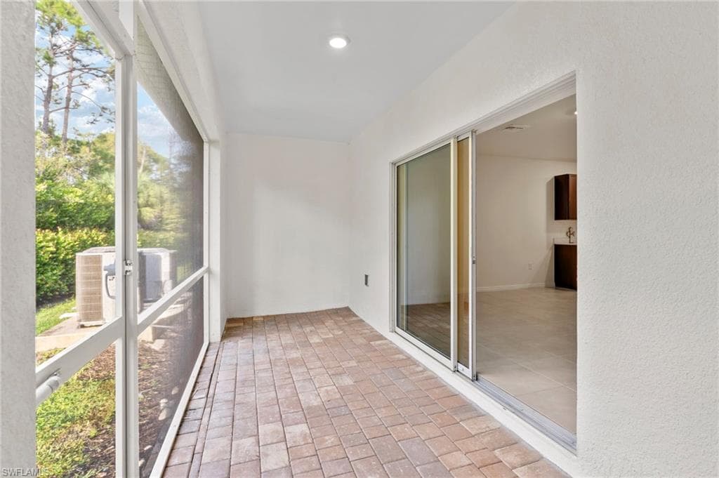 15535 Wildflower Cir, Naples, FL 34119-26