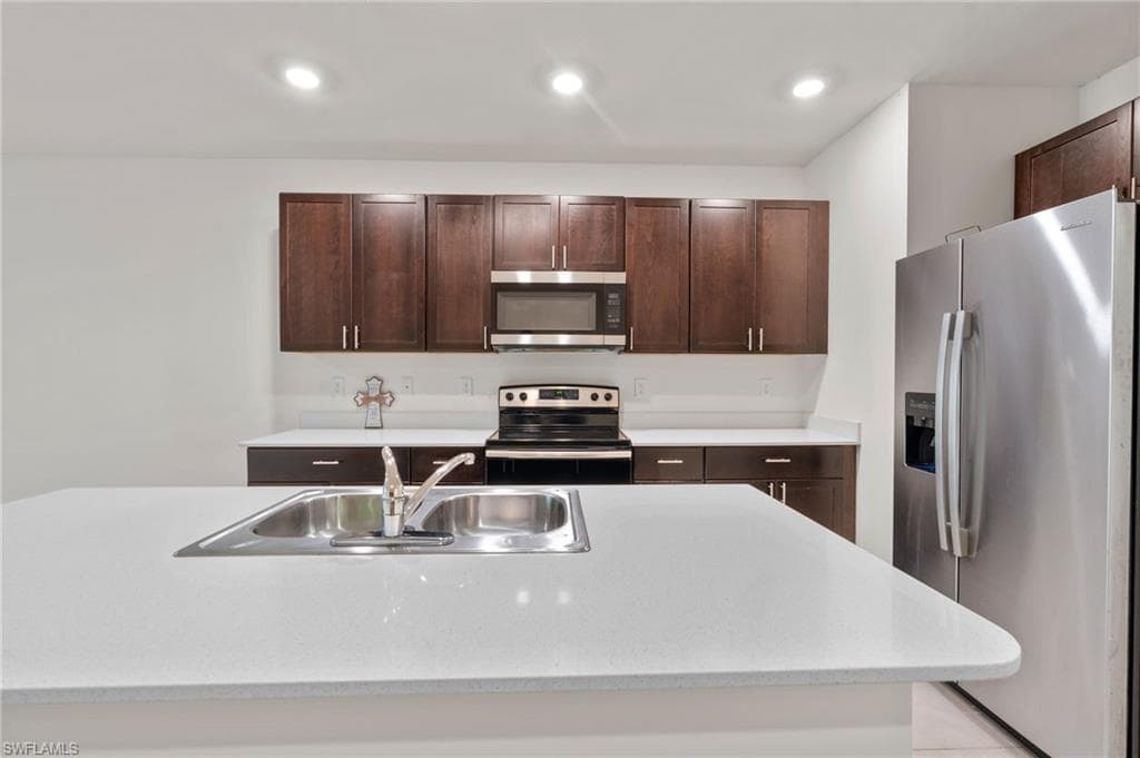 15535 Wildflower Cir, Naples, FL 34119-5