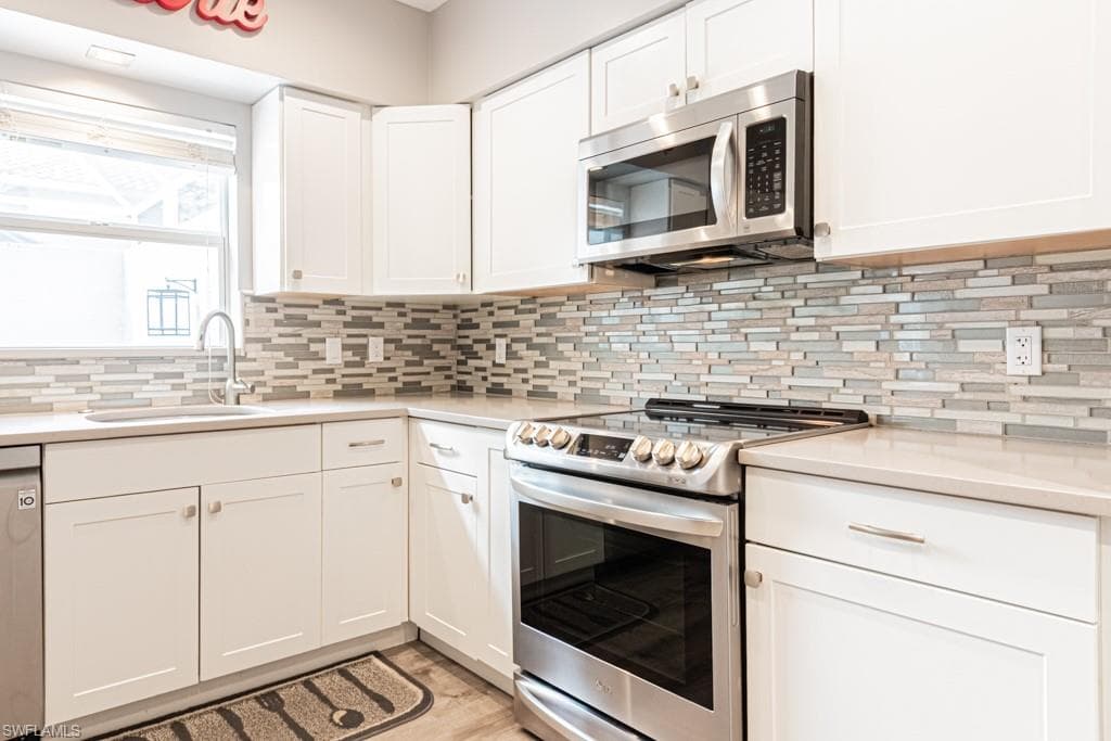 4544 Court Way 18d, Naples, FL 34109-2