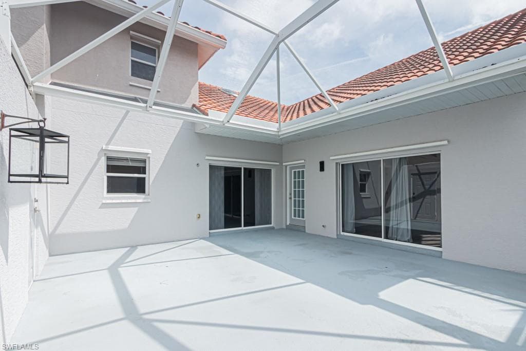 4544 Court Way 18d, Naples, FL 34109-4