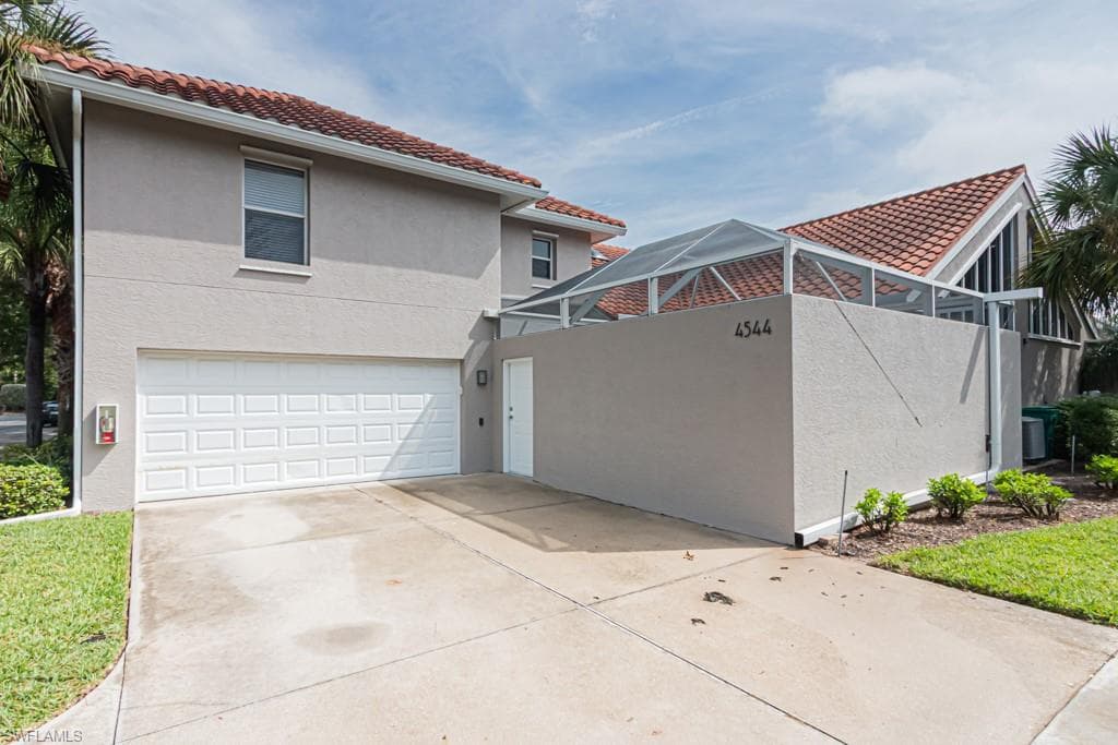 4544 Court Way 18d, Naples, FL 34109-6