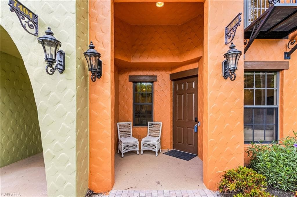 9108 Capistrano St S 7405, Naples, FL 34113-2