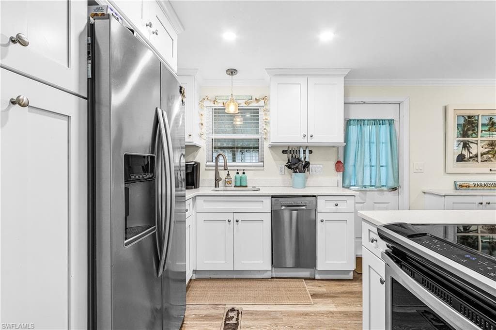 9279 Lord Rd, Bonita Springs, FL 34135-12