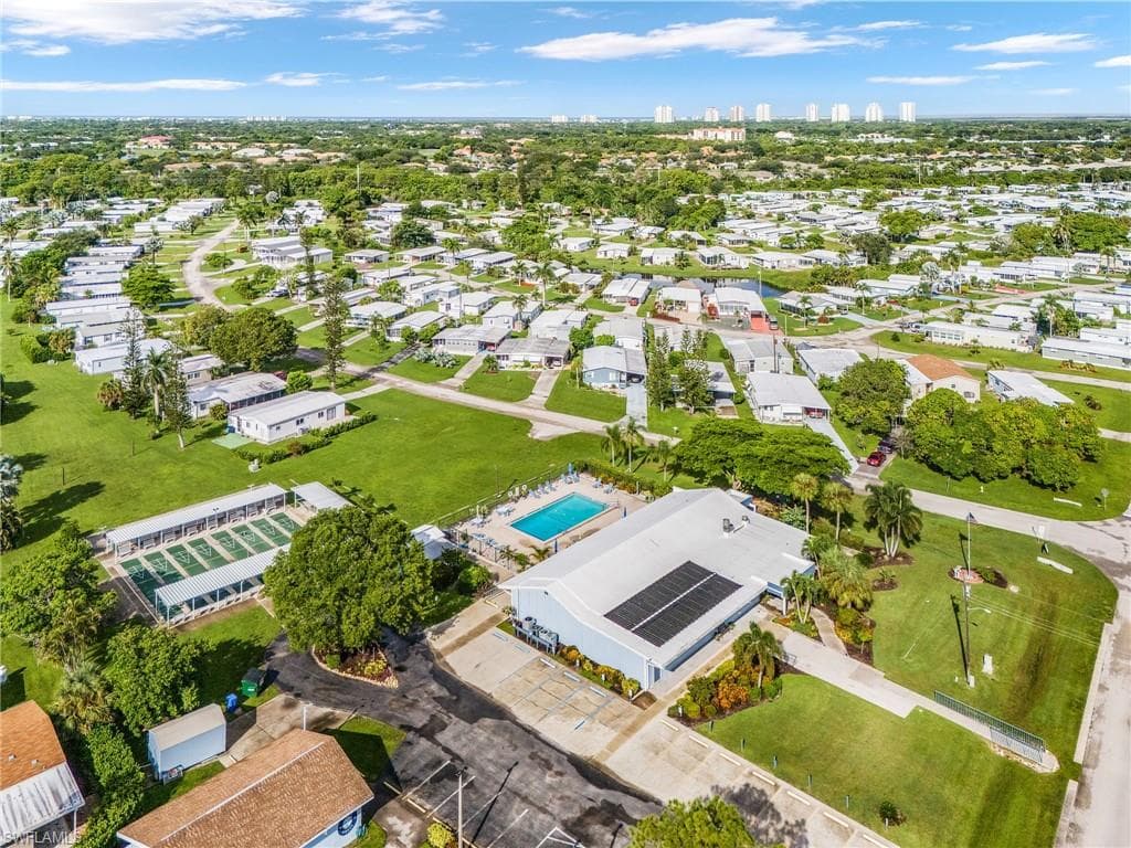 9279 Lord Rd, Bonita Springs, FL 34135-25