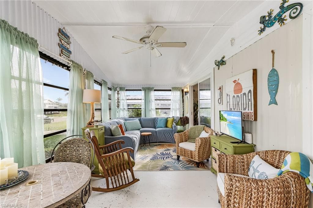 9279 Lord Rd, Bonita Springs, FL 34135-4