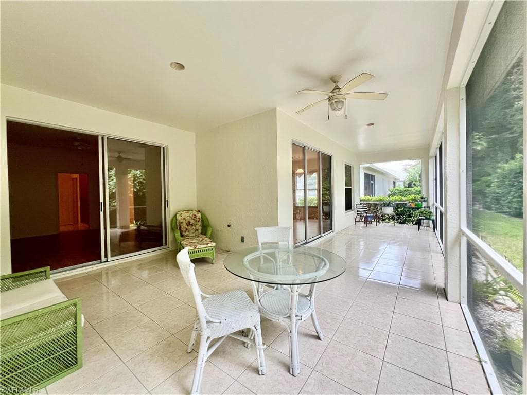 443 Crossfield Cir 74, Naples, FL 34104-27