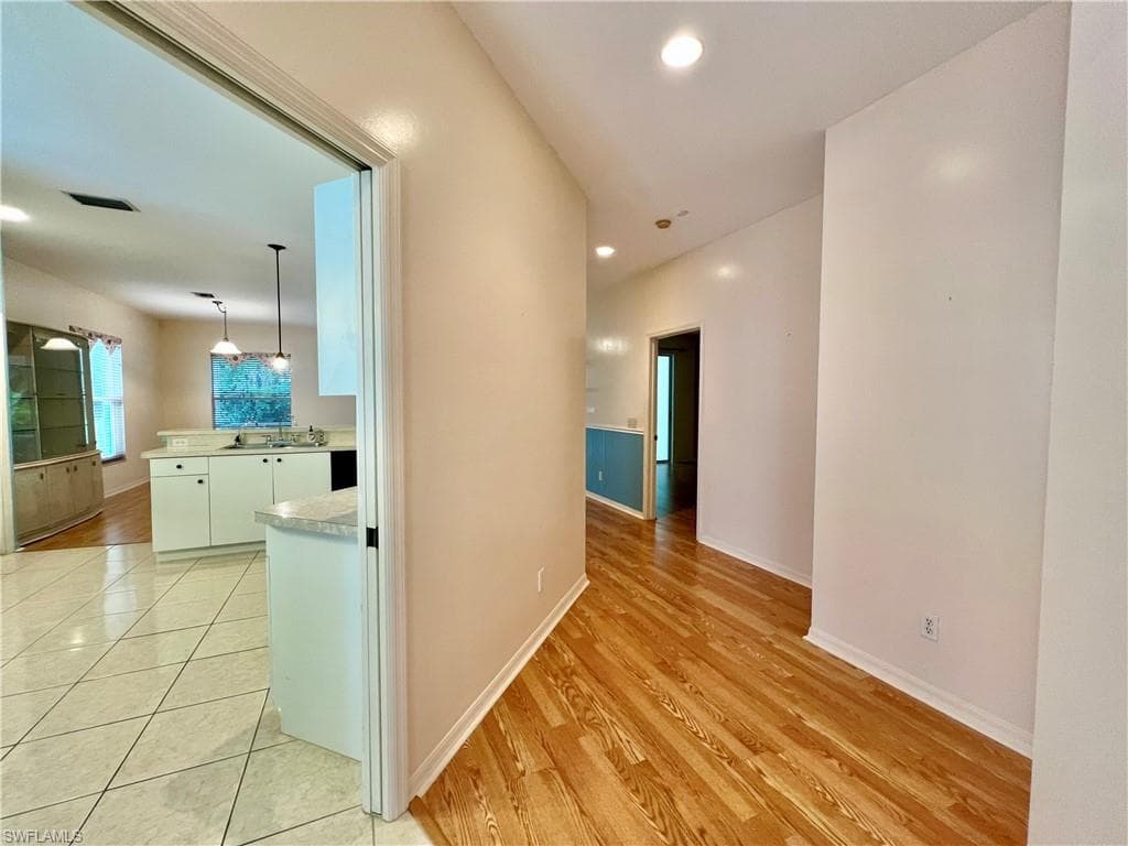 443 Crossfield Cir 74, Naples, FL 34104-3