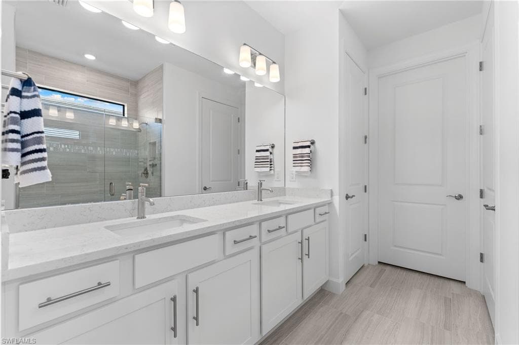 1851 Mesa Ln, Naples, FL 34120-16