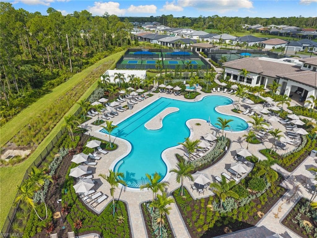 1851 Mesa Ln, Naples, FL 34120-26