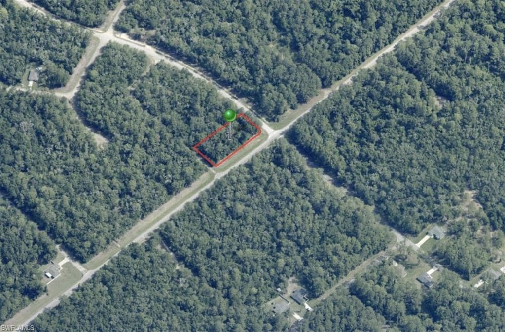 8698 Alameda Dr, Citrus Springs, FL 34434-2