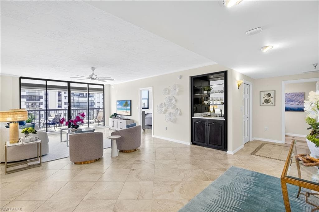 6075 Pelican Bay Blvd 1203, Naples, FL 34108-7