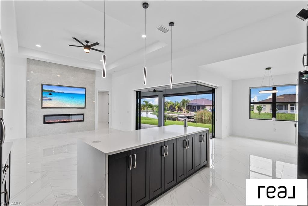 424 26th Ave, Cape Coral, FL 33991-12