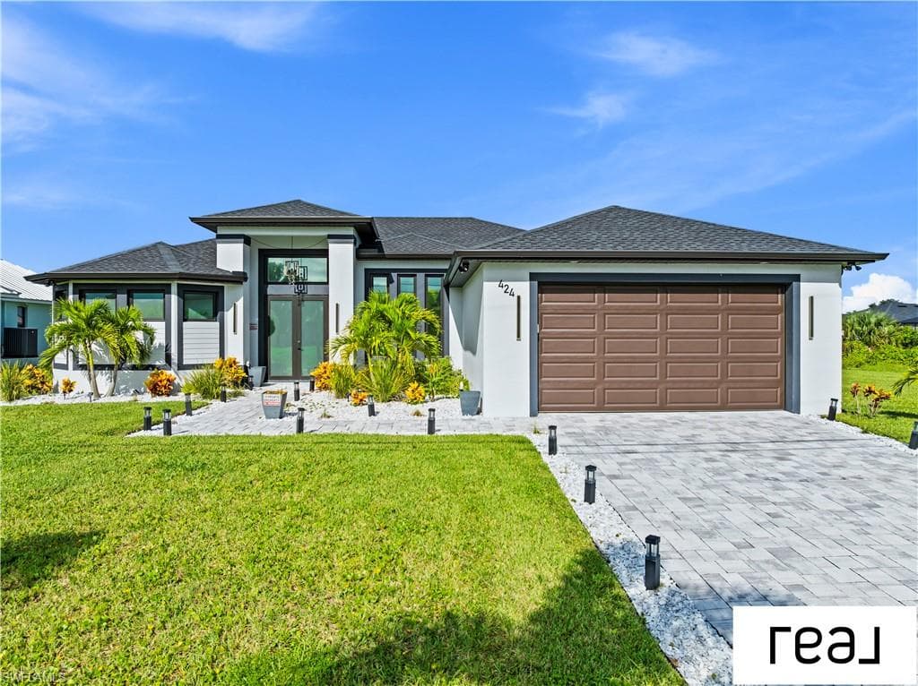 424 26th Ave, Cape Coral, FL 33991-7