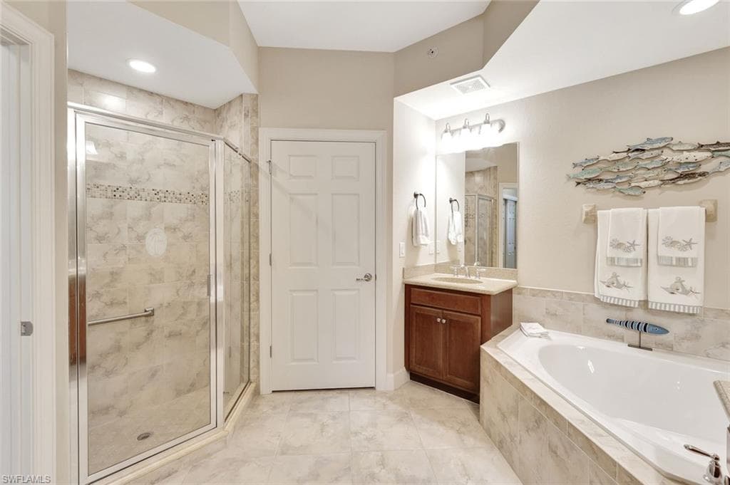 9516 Ironstone Ter 102, Naples, FL 34120-16