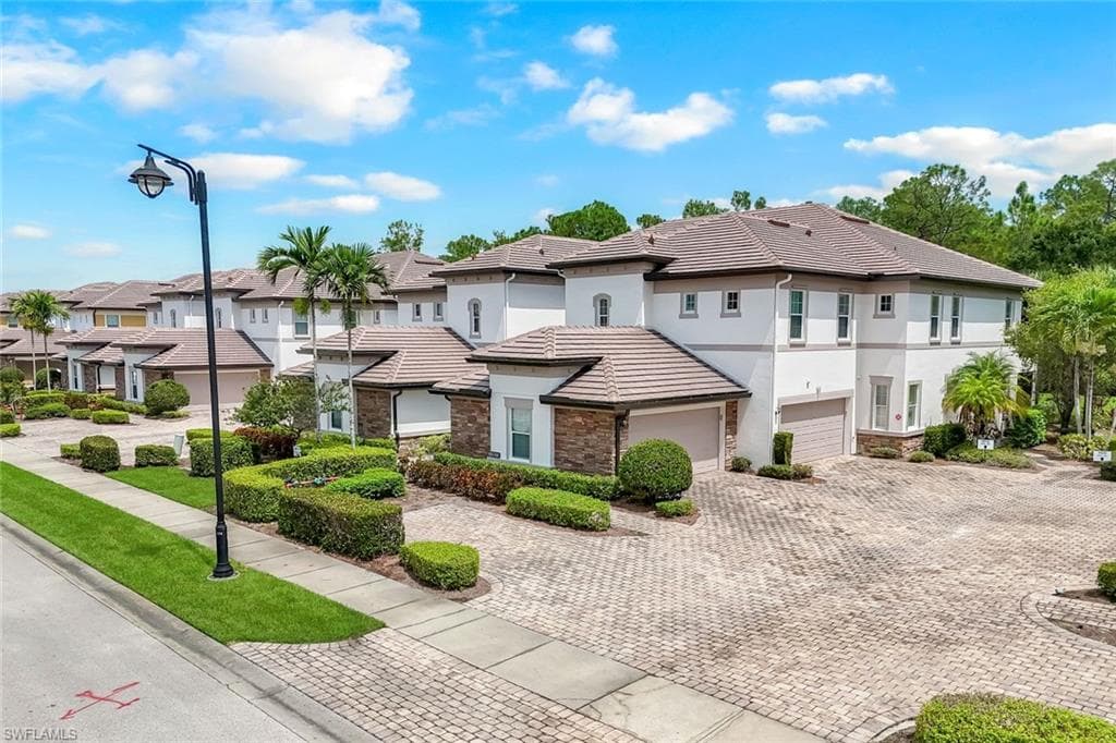 9516 Ironstone Ter 102, Naples, FL 34120-25
