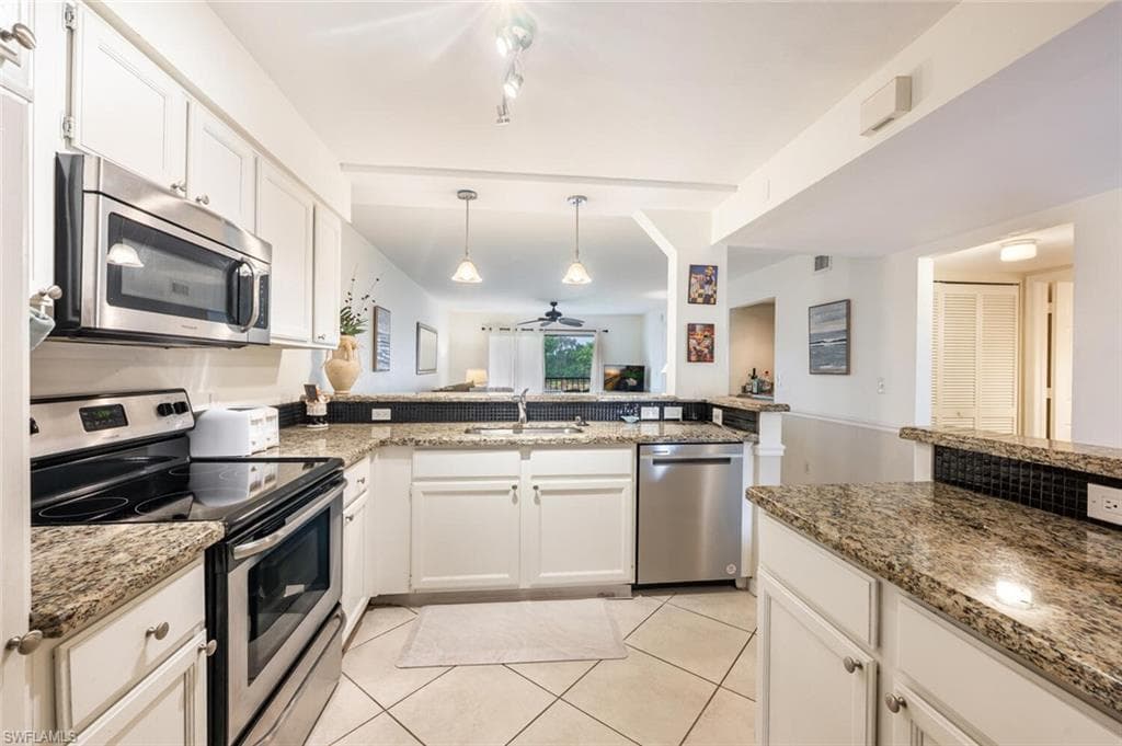 7340 Province Way 3210, Naples, FL 34104-10