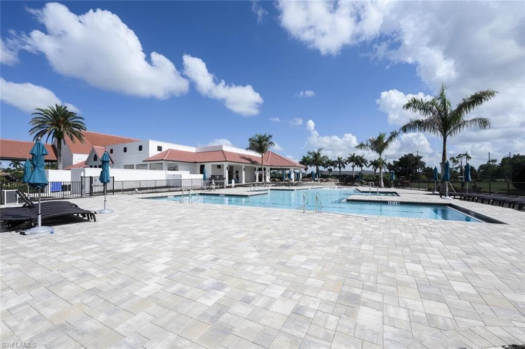 7340 Province Way 3210, Naples, FL 34104-29