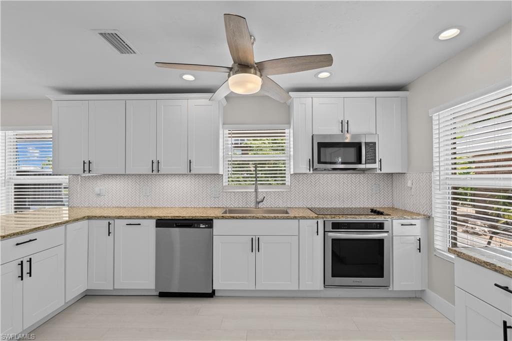 2844 Arbutus St C1, Naples, FL 34112-4