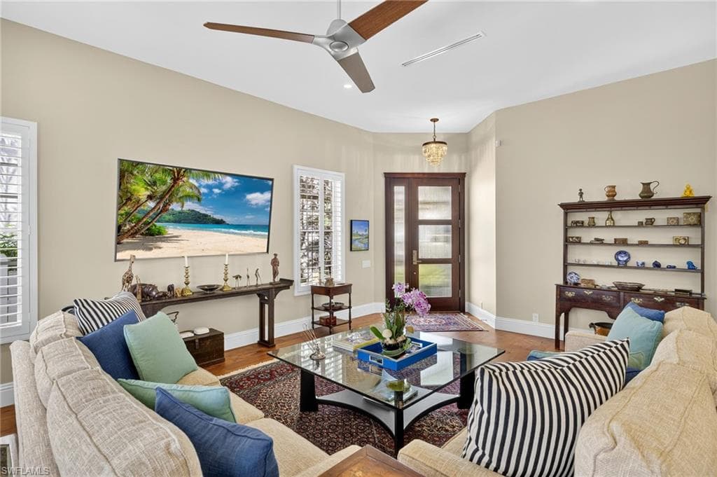 3876 Clipper Cove Dr, Naples, FL 34112-9