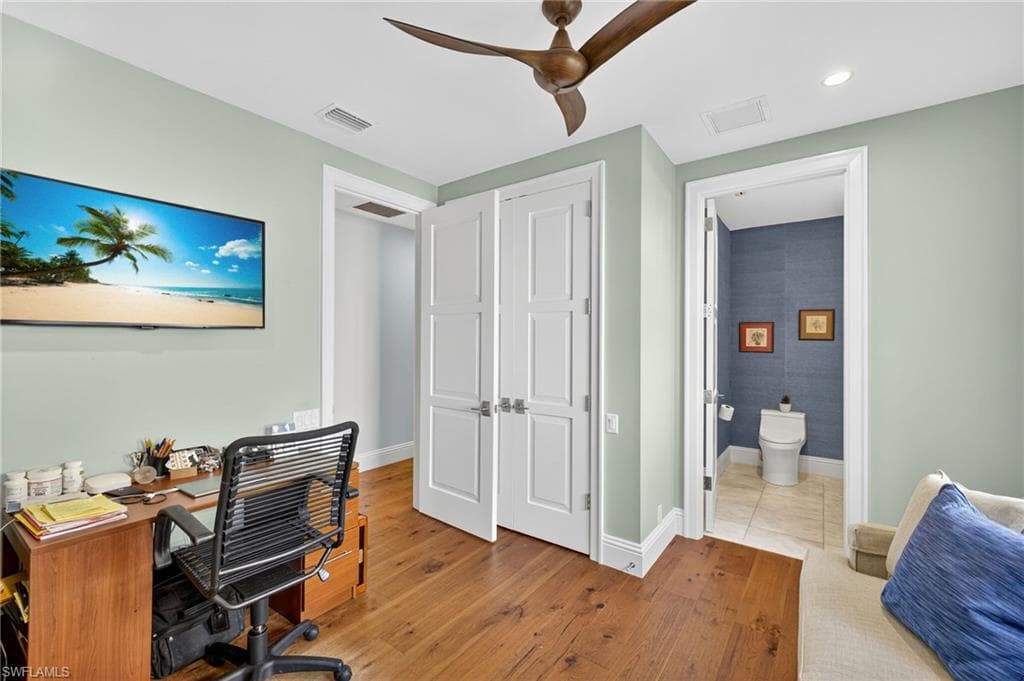 3876 Clipper Cove Dr, Naples, FL 34112-29