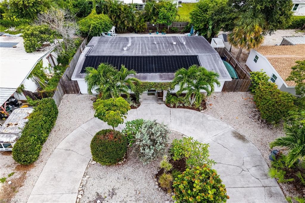 1971 Harbor Ln, Naples, FL 34104-30