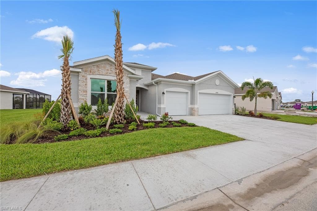 20790 Copperhead Dr, Lehigh Acres, FL 33936-36