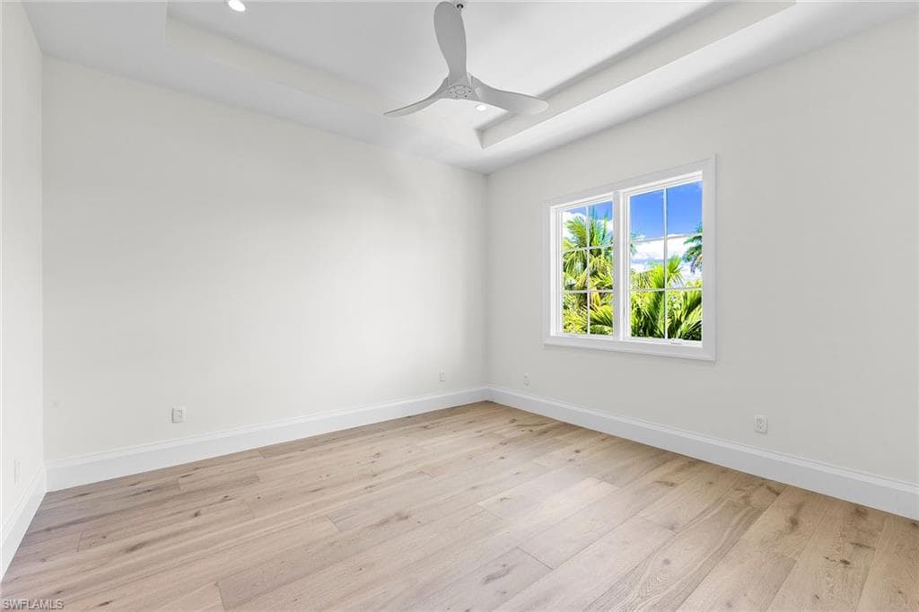 2131 Marina Dr, Naples, FL 34102-28