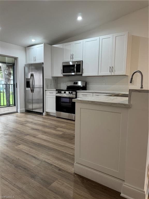 3430 Frosty Way 12, Naples, FL 34112-18