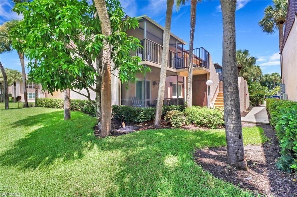 3430 Frosty Way 12, Naples, FL 34112-1