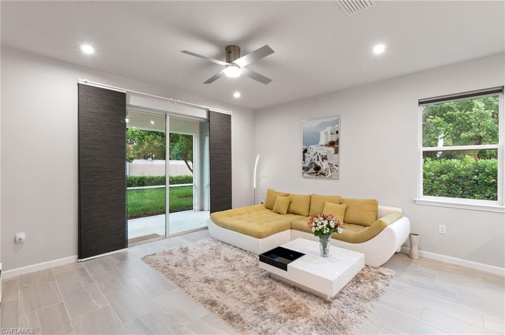4546 Arboretum Cir 104, Naples, FL 34112-16
