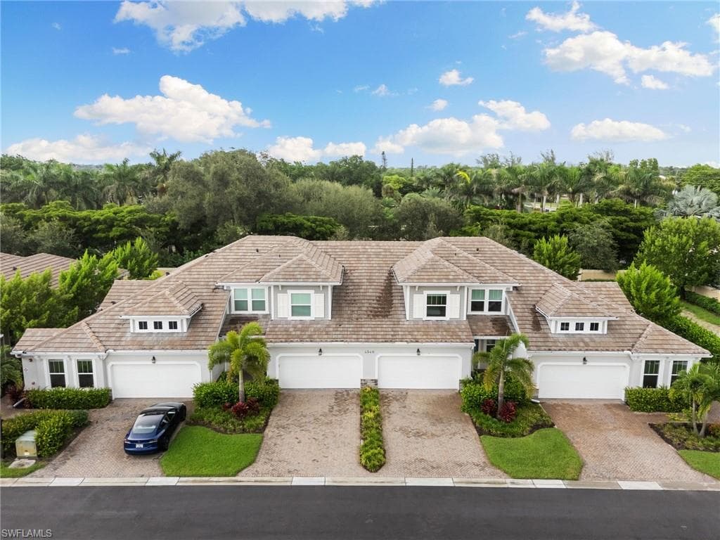 4546 Arboretum Cir 104, Naples, FL 34112-42