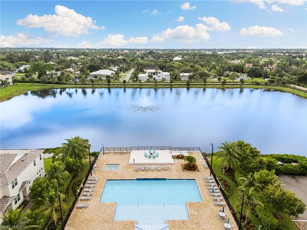 4546 Arboretum Cir 104, Naples, FL 34112-47