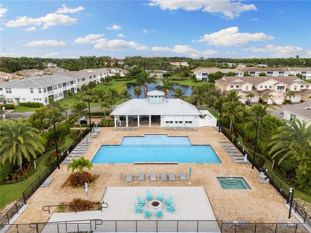 4546 Arboretum Cir 104, Naples, FL 34112-48