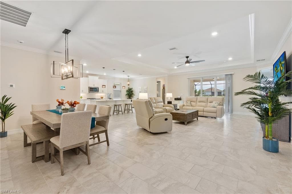 28184 Captiva Shell Loop, Bonita Springs, FL 34135-10