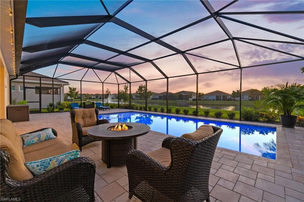 28184 Captiva Shell Loop, Bonita Springs, FL 34135-1