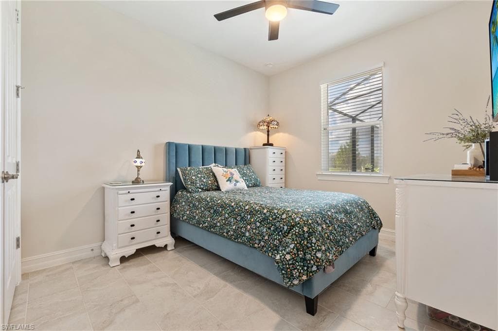 28184 Captiva Shell Loop, Bonita Springs, FL 34135-33