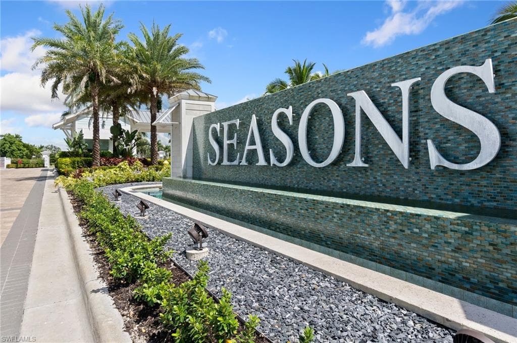 28184 Captiva Shell Loop, Bonita Springs, FL 34135-38