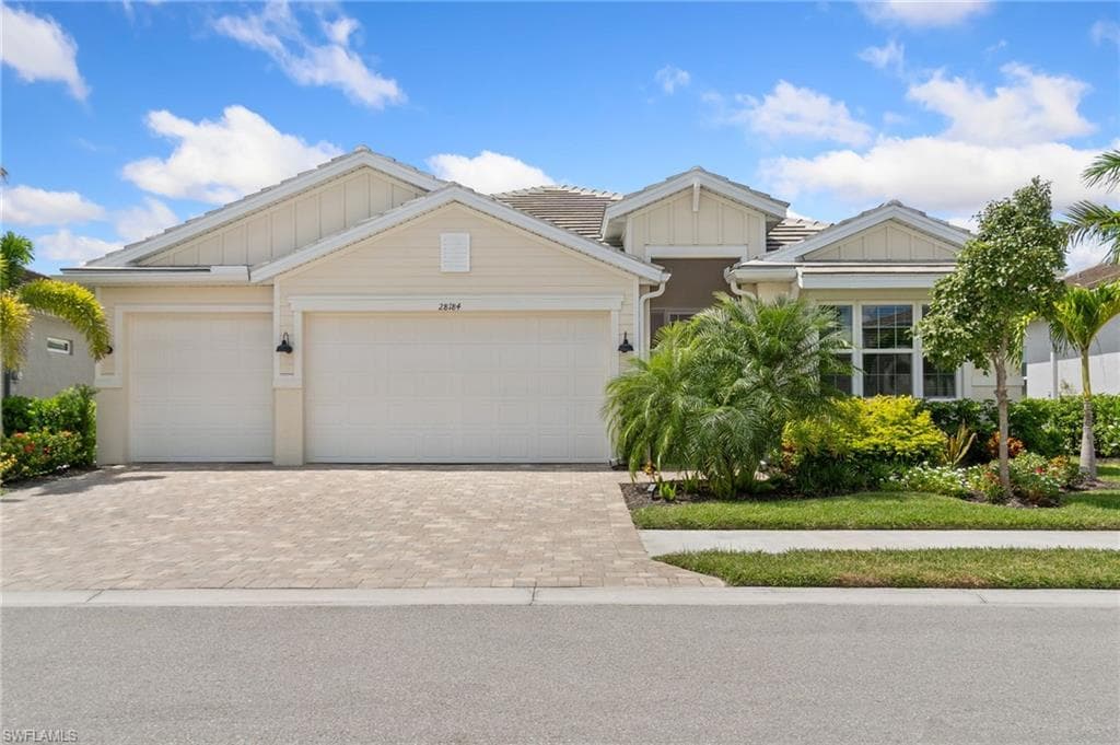 28184 Captiva Shell Loop, Bonita Springs, FL 34135-6