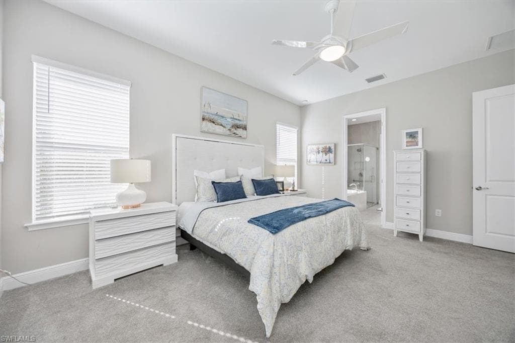 3845 Helmsman Dr, Naples, FL 34120-21